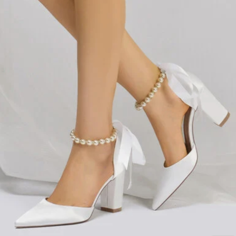 Wedding / Bridal shoes with satin and pearl tie